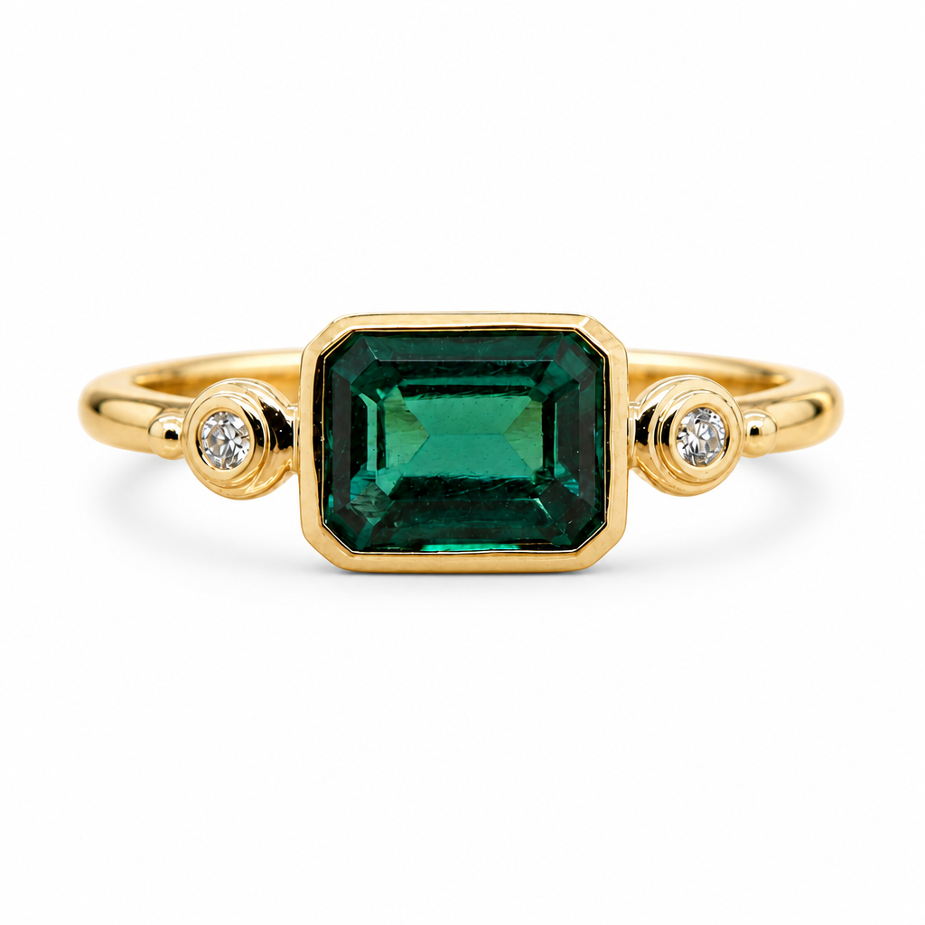 Emerald & Diamond Ring