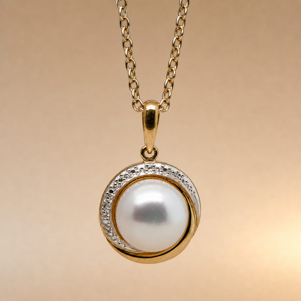 Fresh Water Pearl & Diamond Pendant