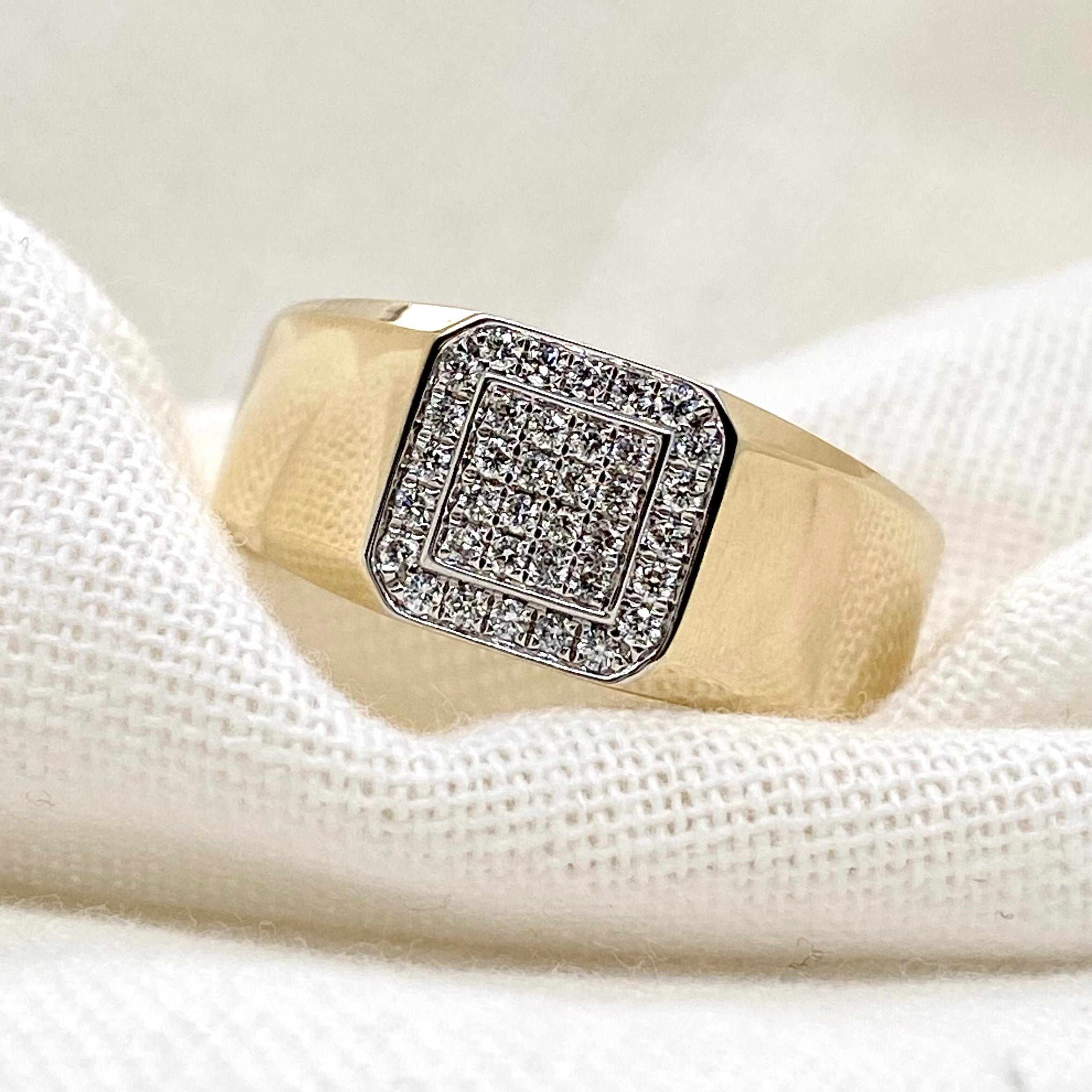 Lab Grown Diamond Set Signet Ring