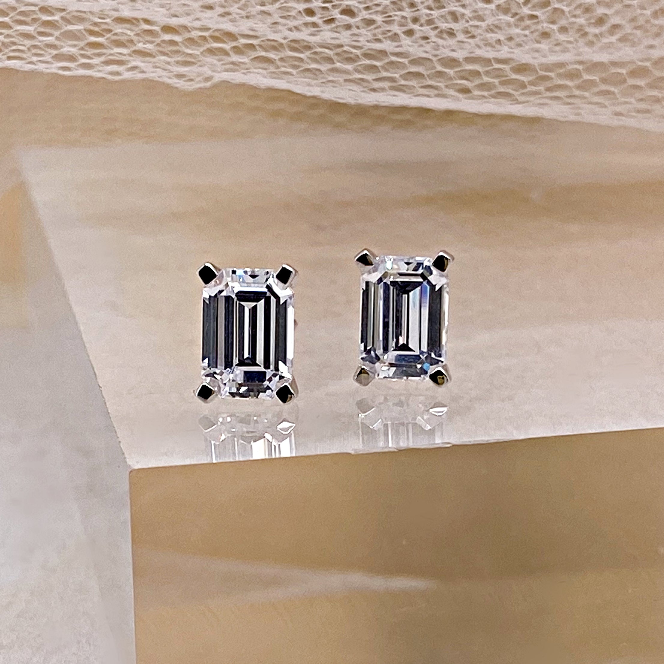 9ct WG Emerald cut CZ Earrings