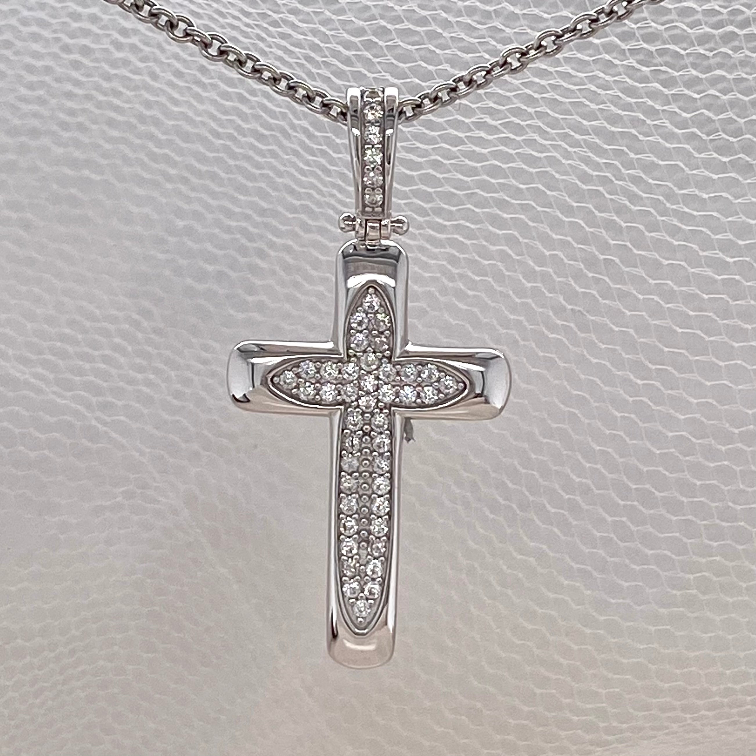18ct WG Cubic Zirconia Cross
