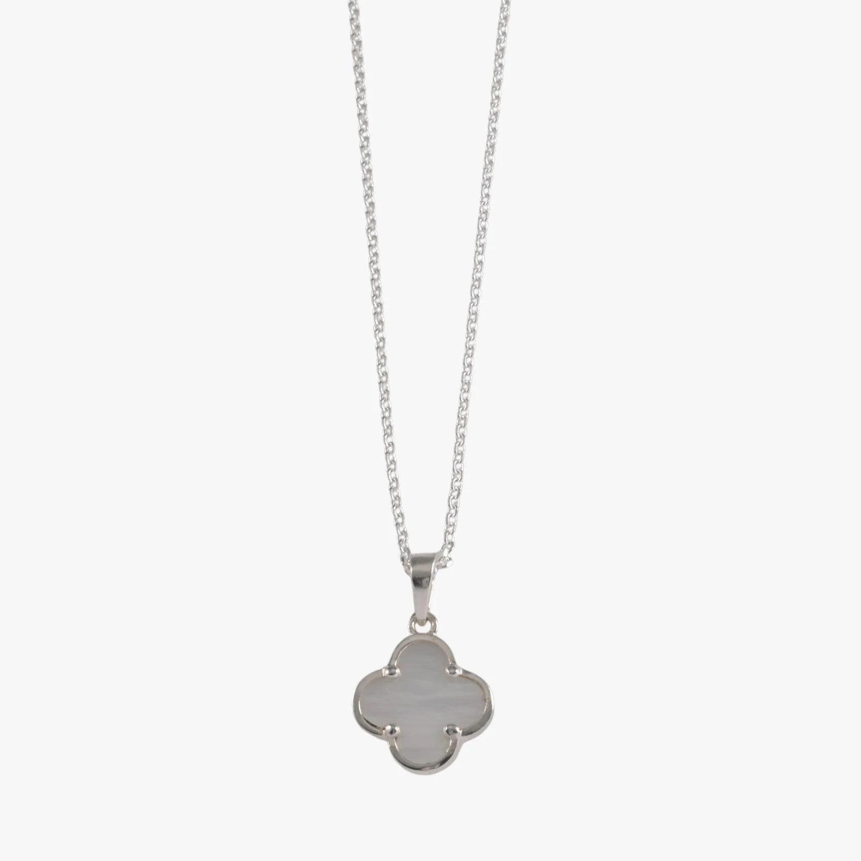 Von Treskow - Belcher Necklace With Clover (Mother Of Pearl)