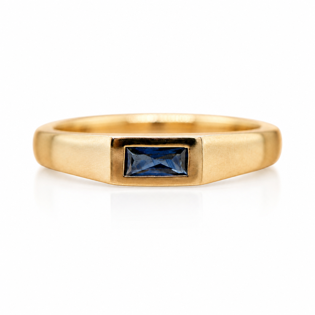Sapphire Dreams - 'Avery' Yellow Gold/Blue Sapphire Ring
