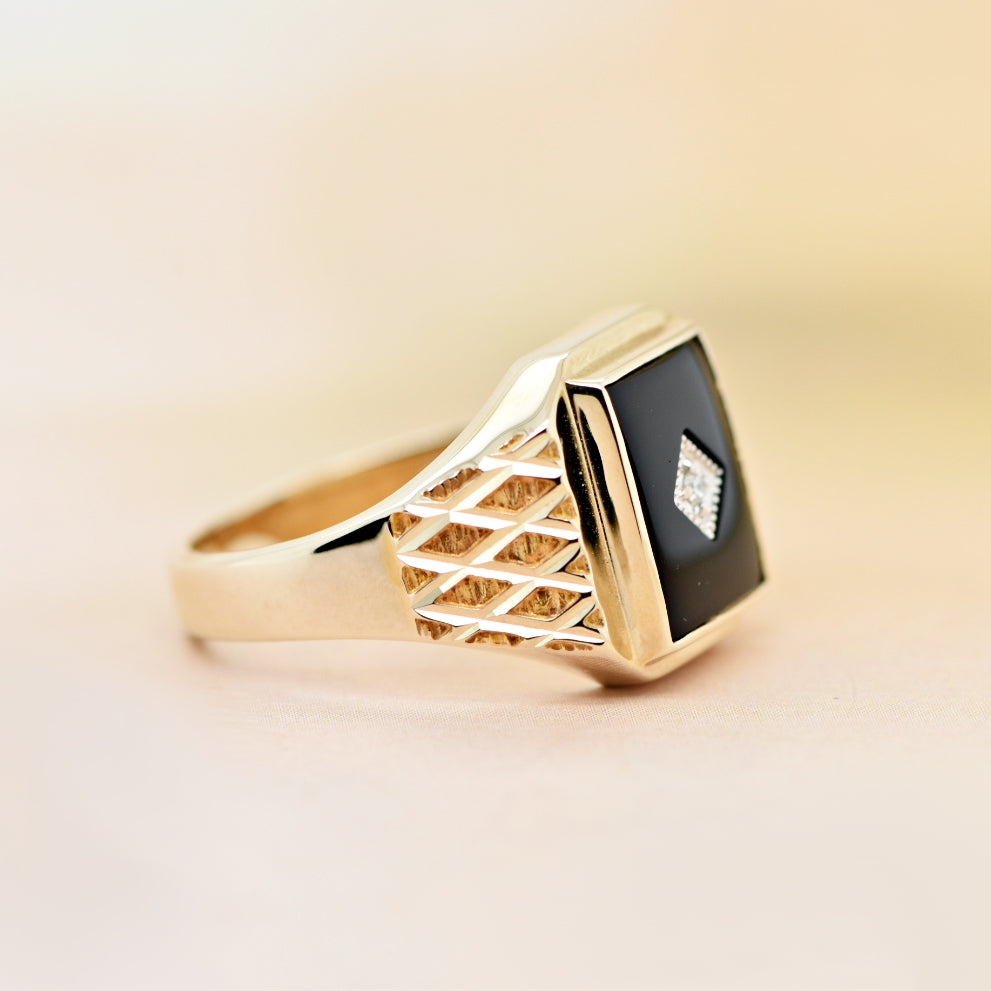 Onyx Diamond Set Signet Ring