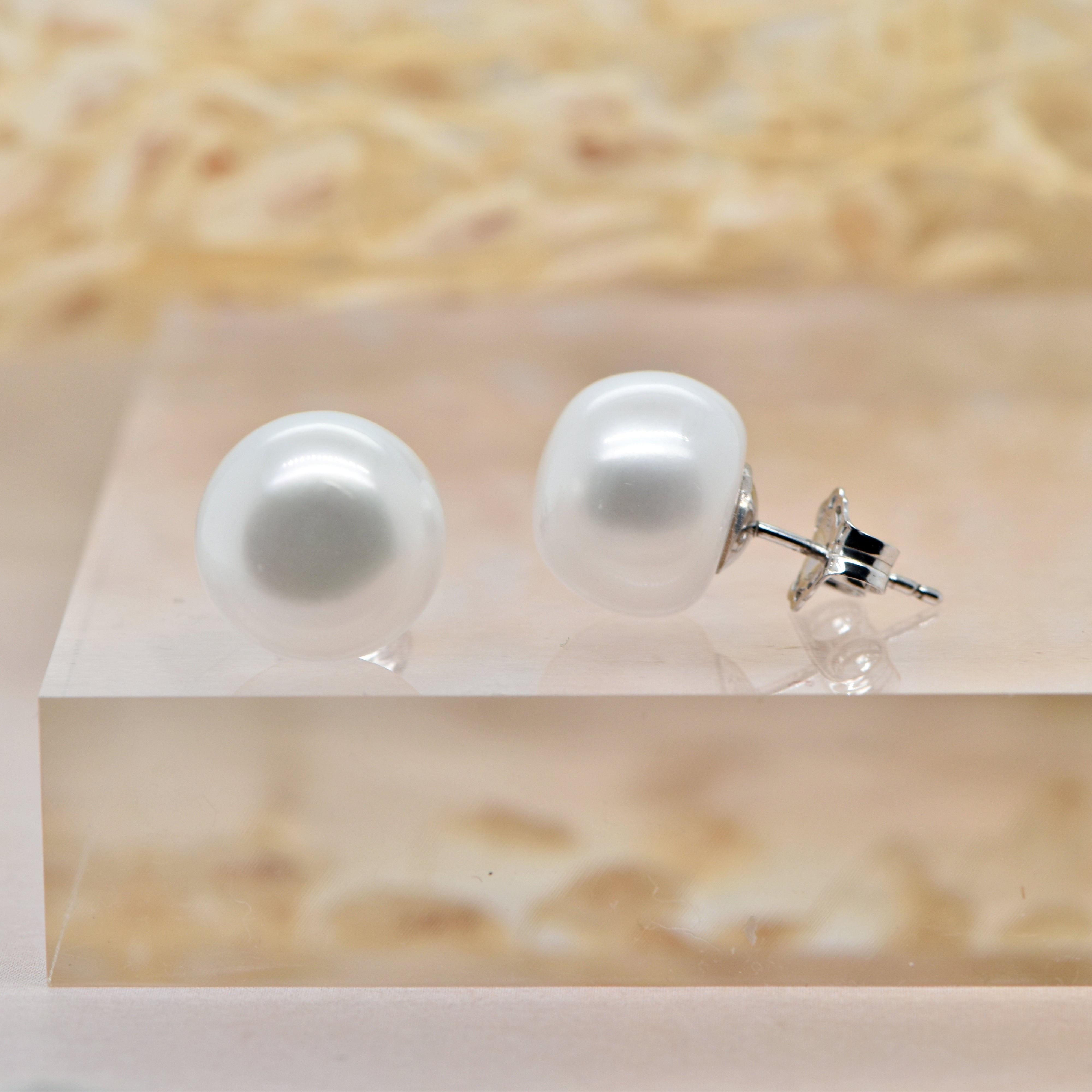 Fresh Water Pearl Button Studs