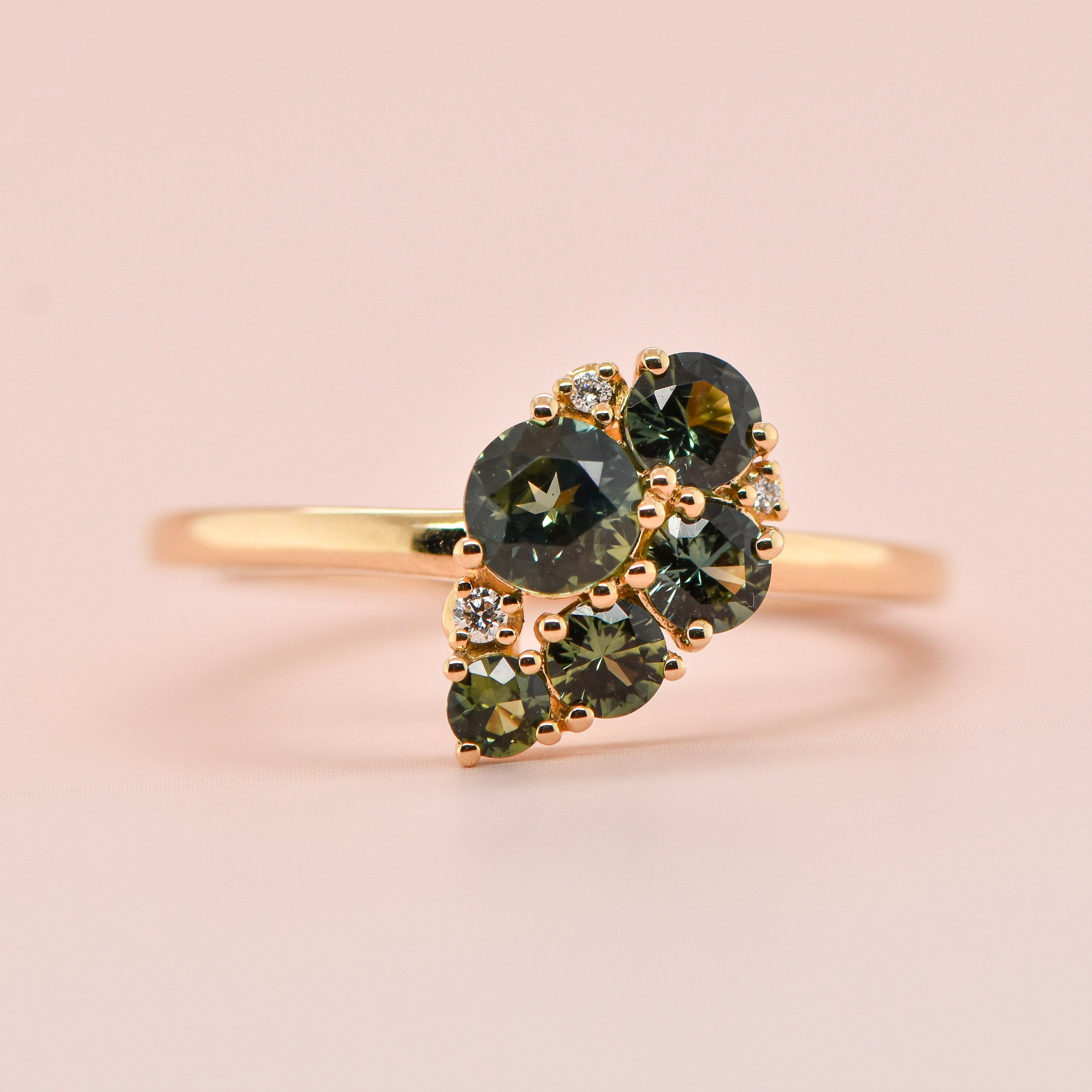 18ct Yellow Gold Australian Sapphire & Diamond Cluster Ring | Sapphire Dreams