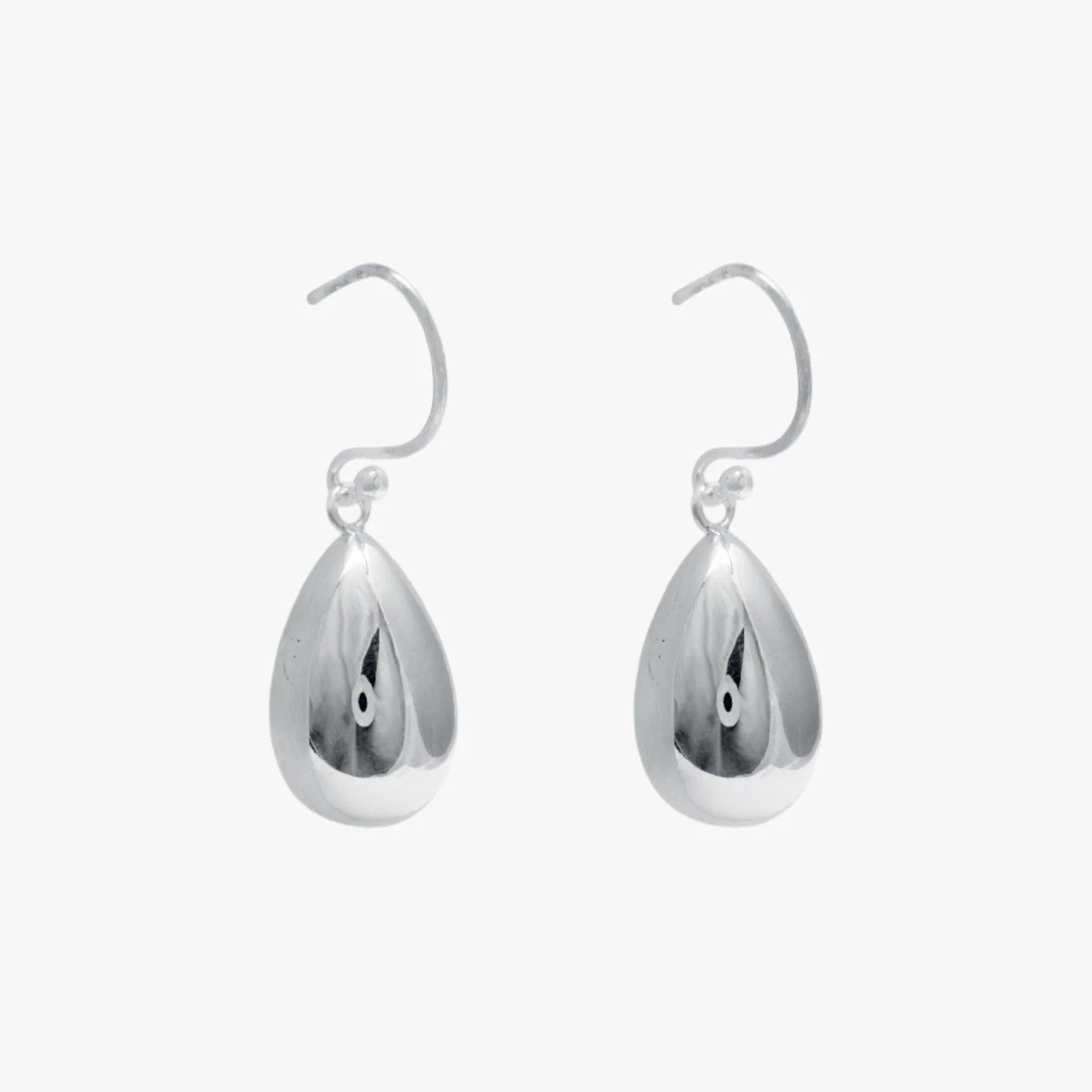 Von Treskow - Tear drop earrings