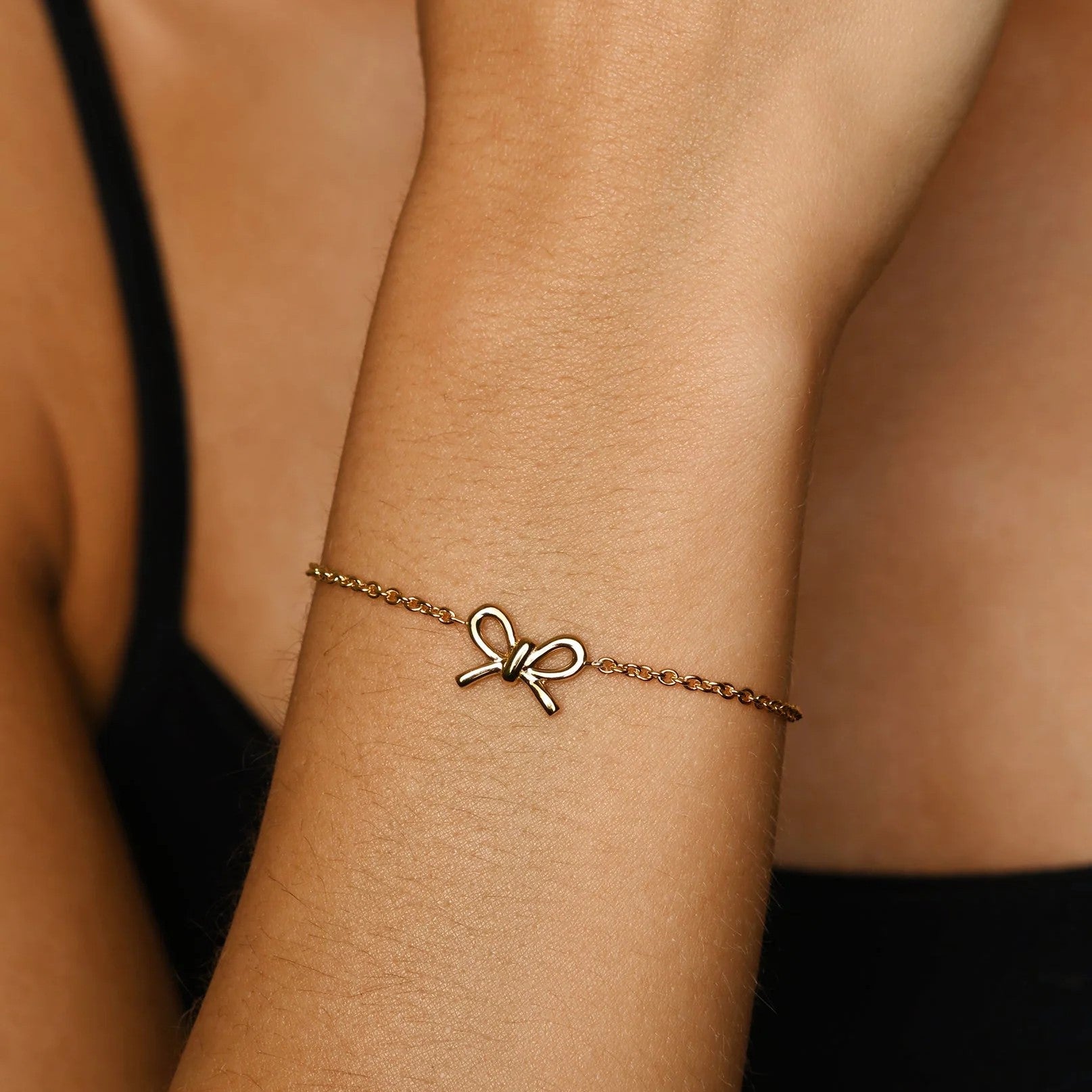 Von Treskow - Bow Collection Gold (necklace, bracelet,earrings)