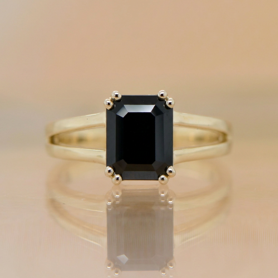 Black Spinel dress ring - EXCLUSIVELY PATON'S PLACE JEWELLERS