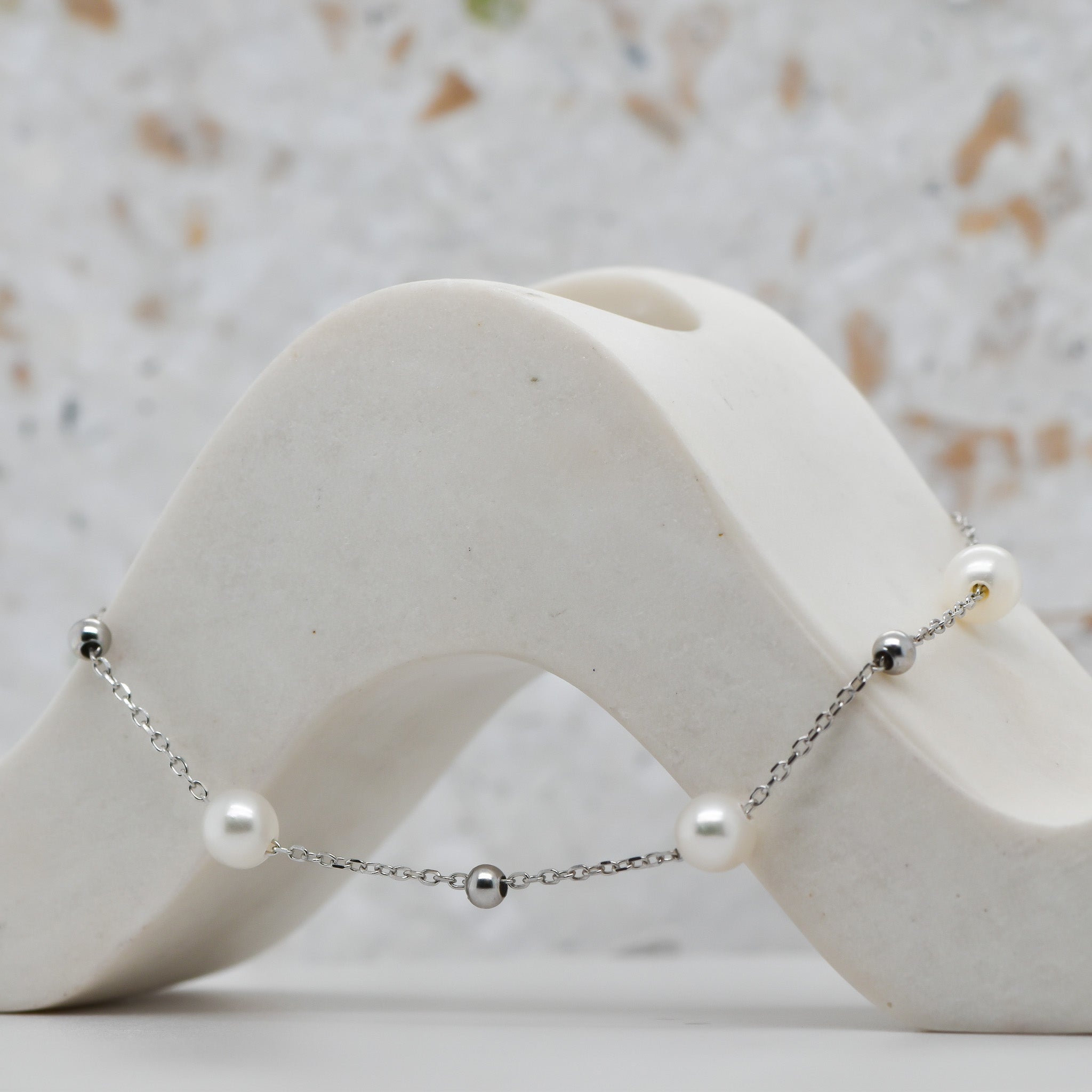 Zoe Austin -Fresh Water Pearl Bracelet