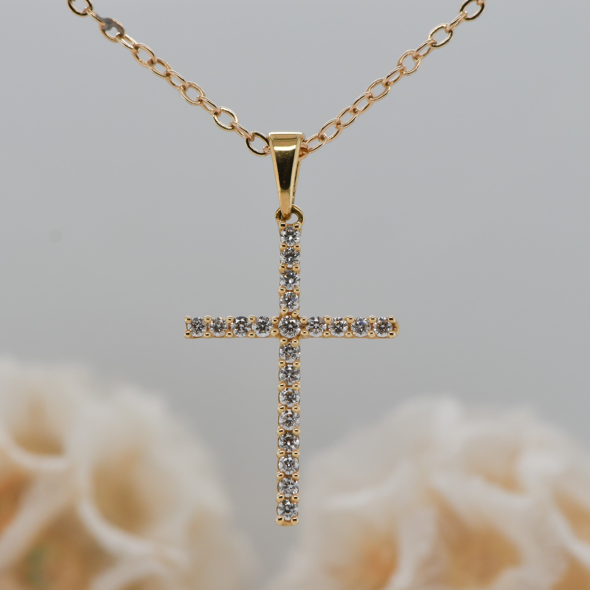 18ct Gold Diamond Set Cross