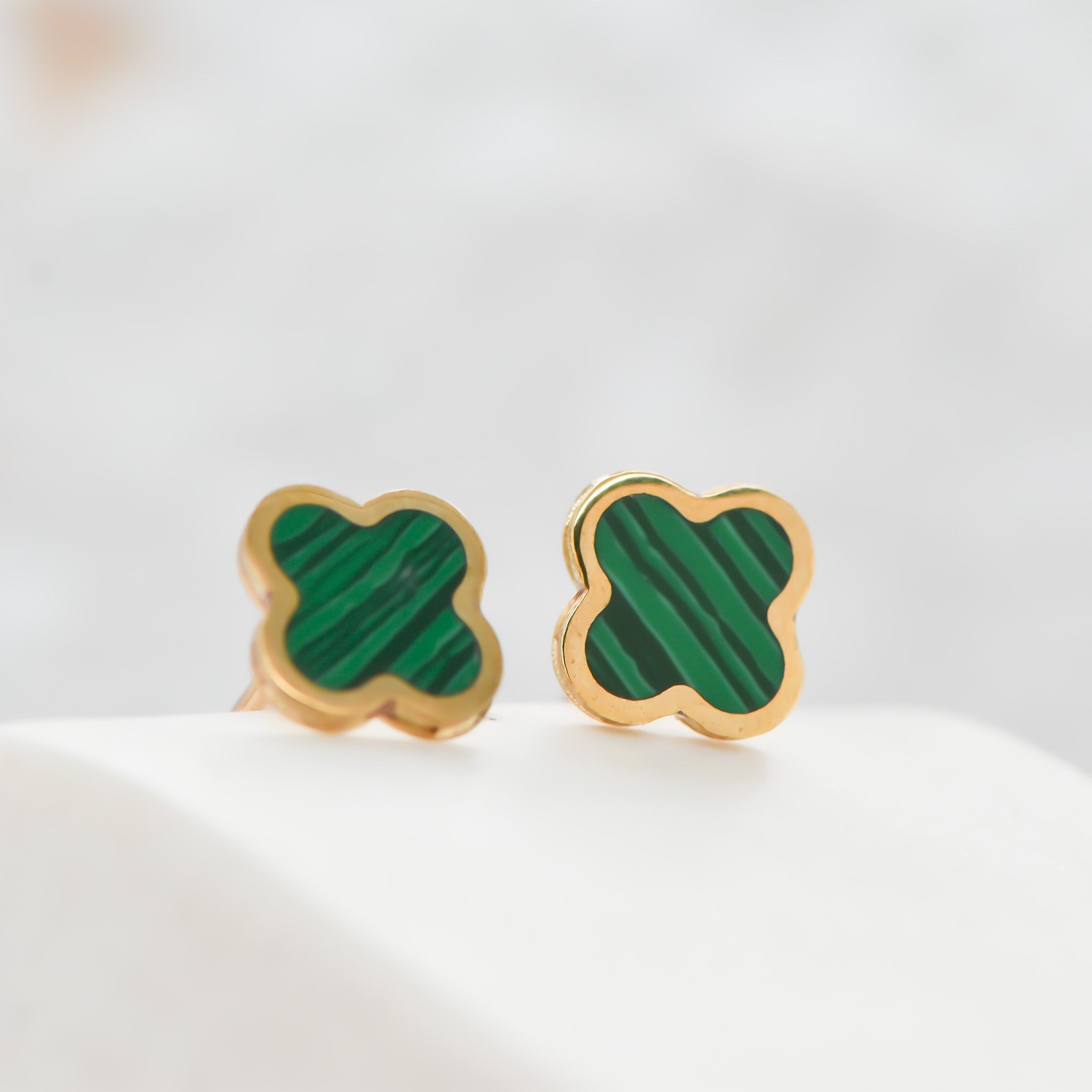 9ct Malachite colour clover stud earrings