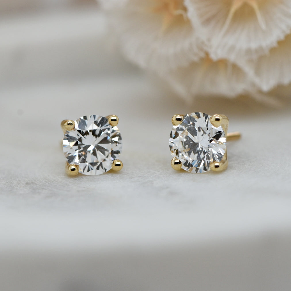 Lab Grown 1.00ct diamond studs