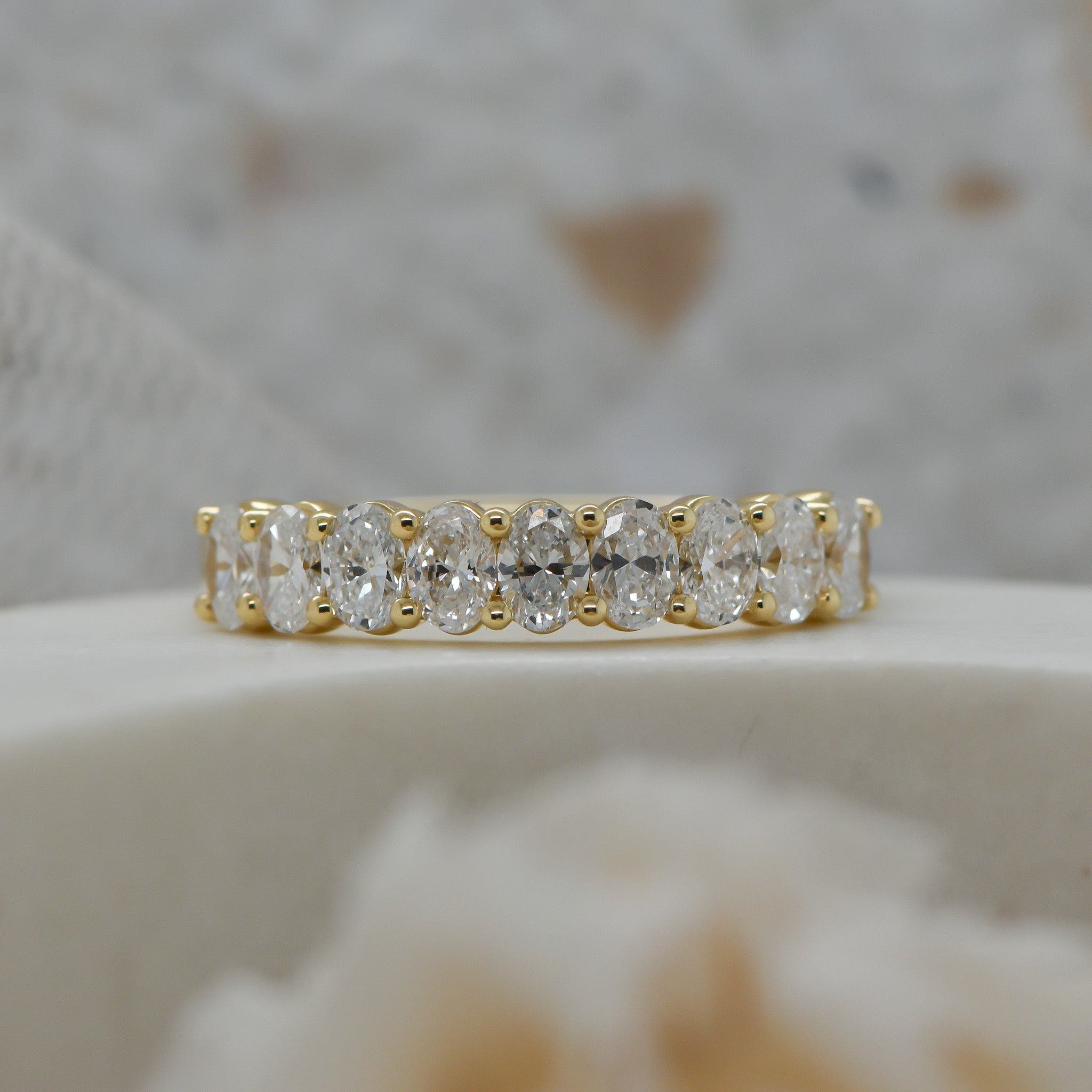 MILA - LAB GROWN 9 X OVAL CUT DIAMOND BAND