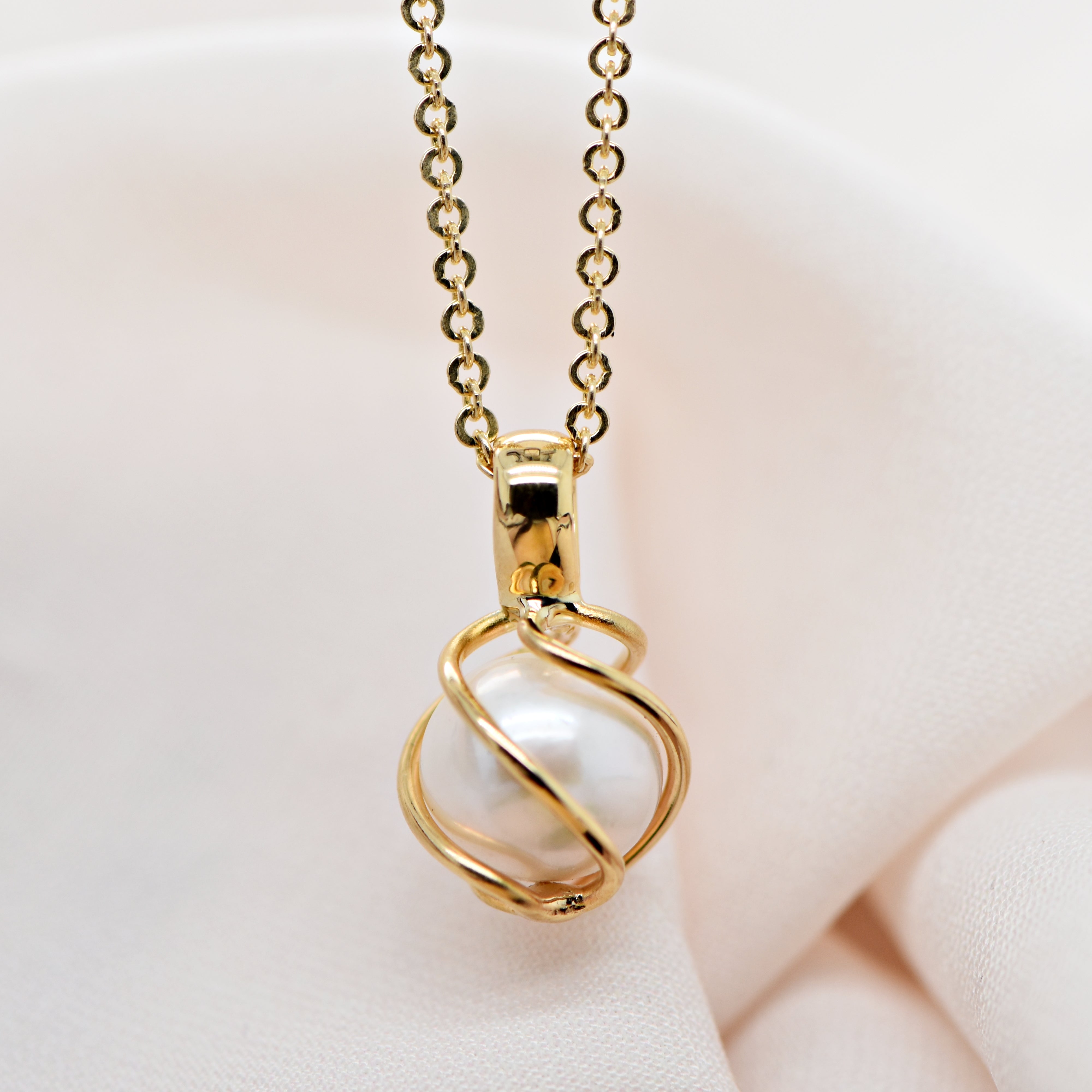 Fresh Water Pearl Cage Pendant