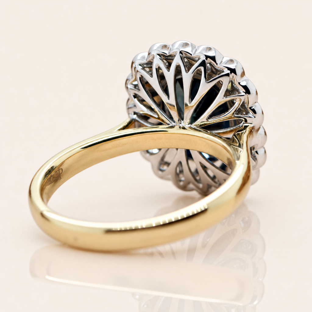 Diana | Oval Australian Sapphire & Diamond Ring | 18ct Gold | Exclusively Paton's Place