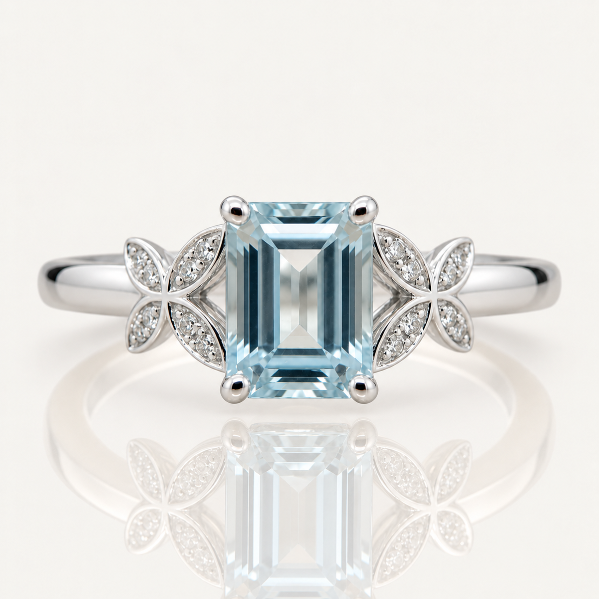Emerald-Cut Aquamarine & Diamond Ring | 9ct White Gold