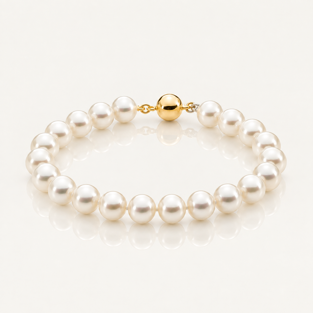 Freshwater Pearl Bracelet | 9ct Yellow Gold Clasp