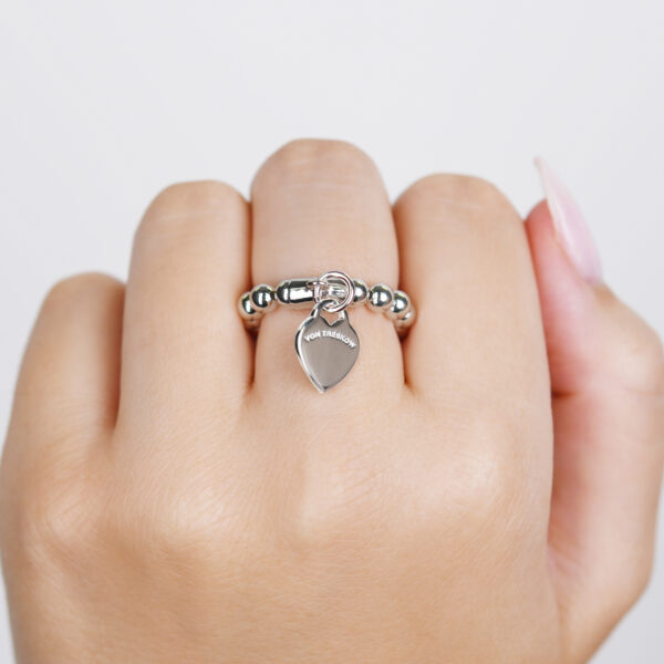 Von Treskow - STRETCHY RING WITH VT FLAT HEART