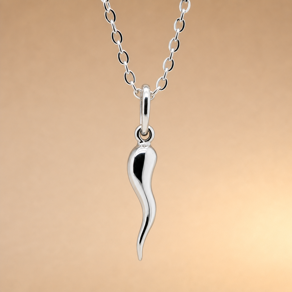 Silver Corni Pendant (Chilli Charm)